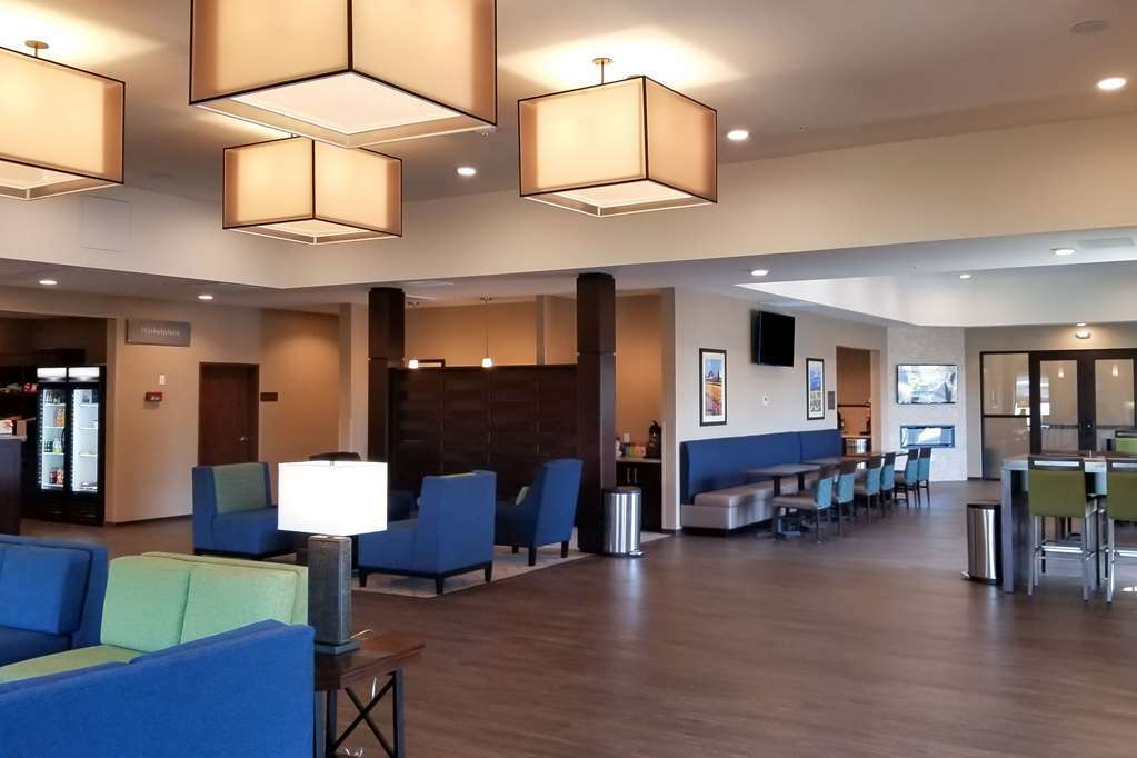 Comfort Suites Burlington Near I-5 מראה פנימי תמונה