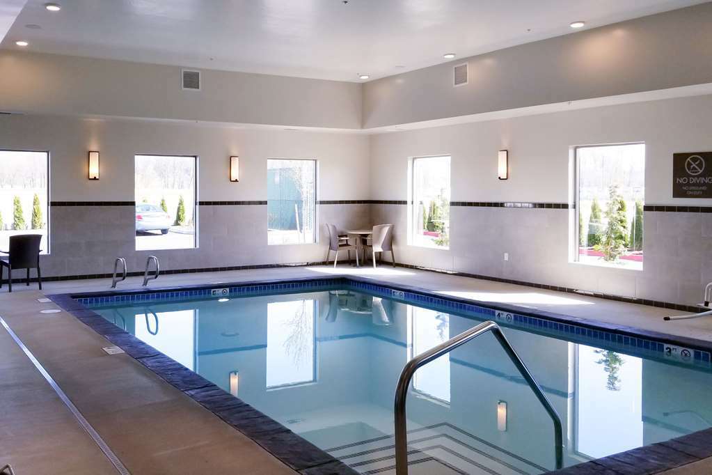 Comfort Suites Burlington Near I-5 מתקנים תמונה